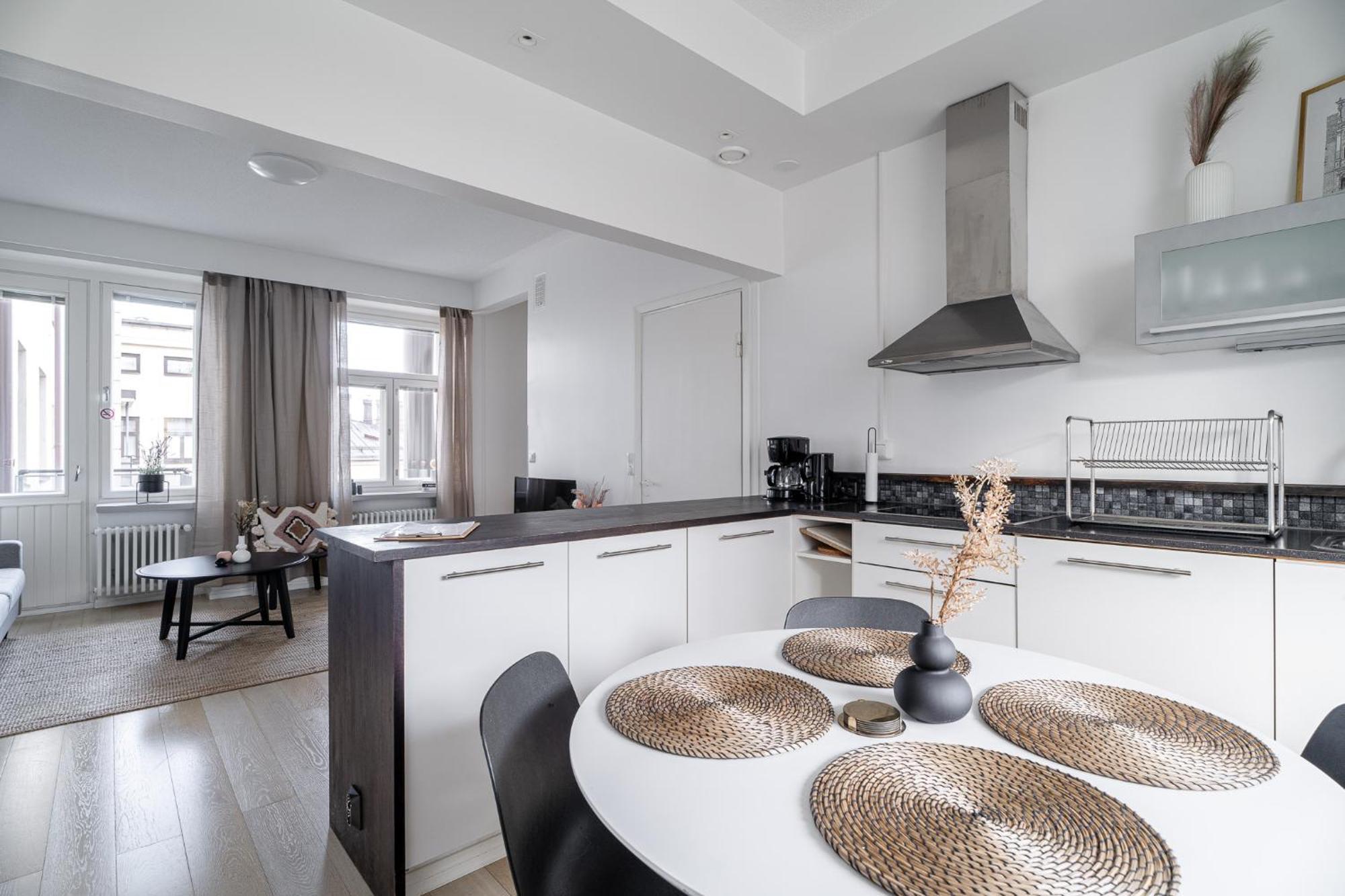 "Penthouse" - Renovated 1Br Apt With Sauna & 60M2 Private Terrace, Hosted By 2Ndhomes Тампере Экстерьер фото